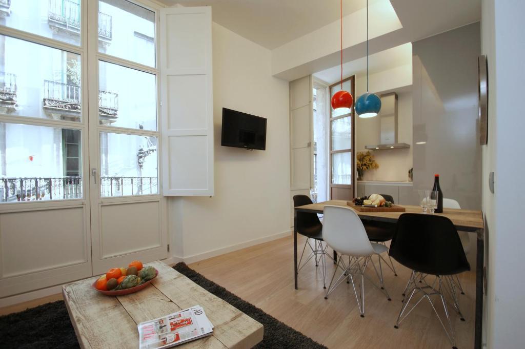 Queen Room One Bed – Disability Access – Non-Smoking